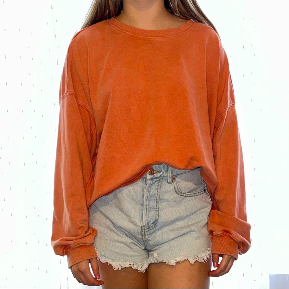 Coral long sleeve shirt (size L)